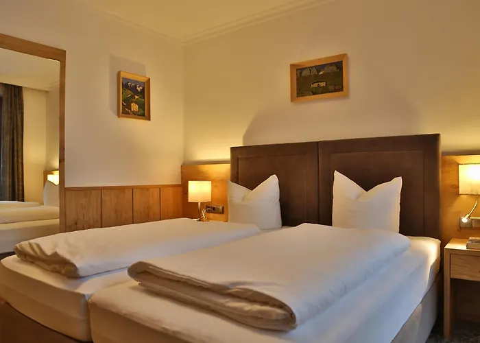 Acksteiner Szálloda 3*