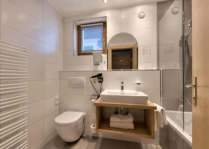 Hotel Acksteiner St. Anton am Arlberg