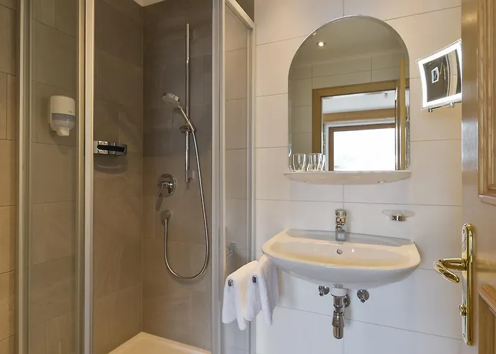 Acksteiner Hotell 3*