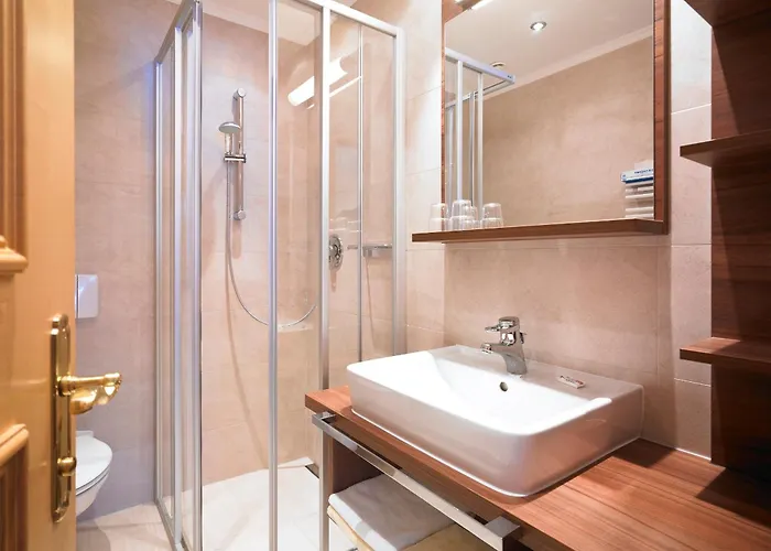 Hotell Acksteiner Sankt Anton am Arlberg