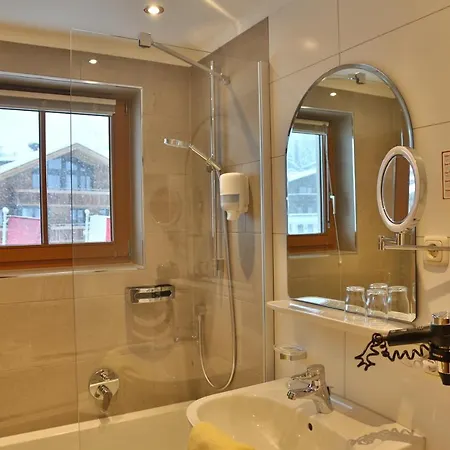 Acksteiner 3* サンクト・アントン・アム・アールベルク