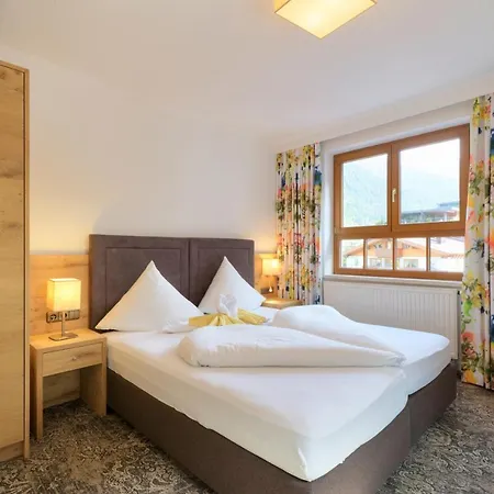 Acksteiner 3* サンクト・アントン・アム・アールベルク