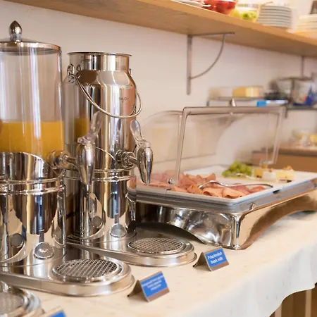 ホテル Acksteiner