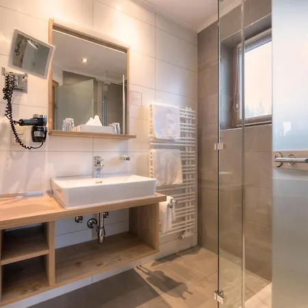 ホテル Acksteiner 3*