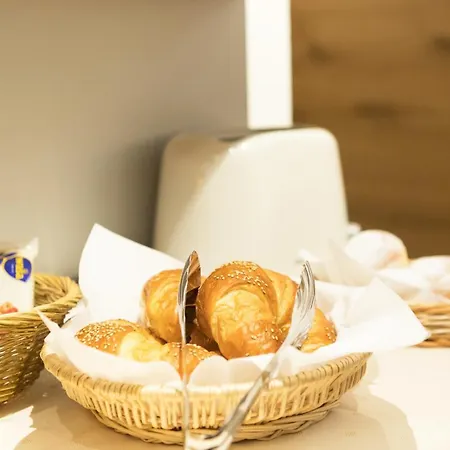 Acksteiner 3* サンクト・アントン・アム・アールベルク